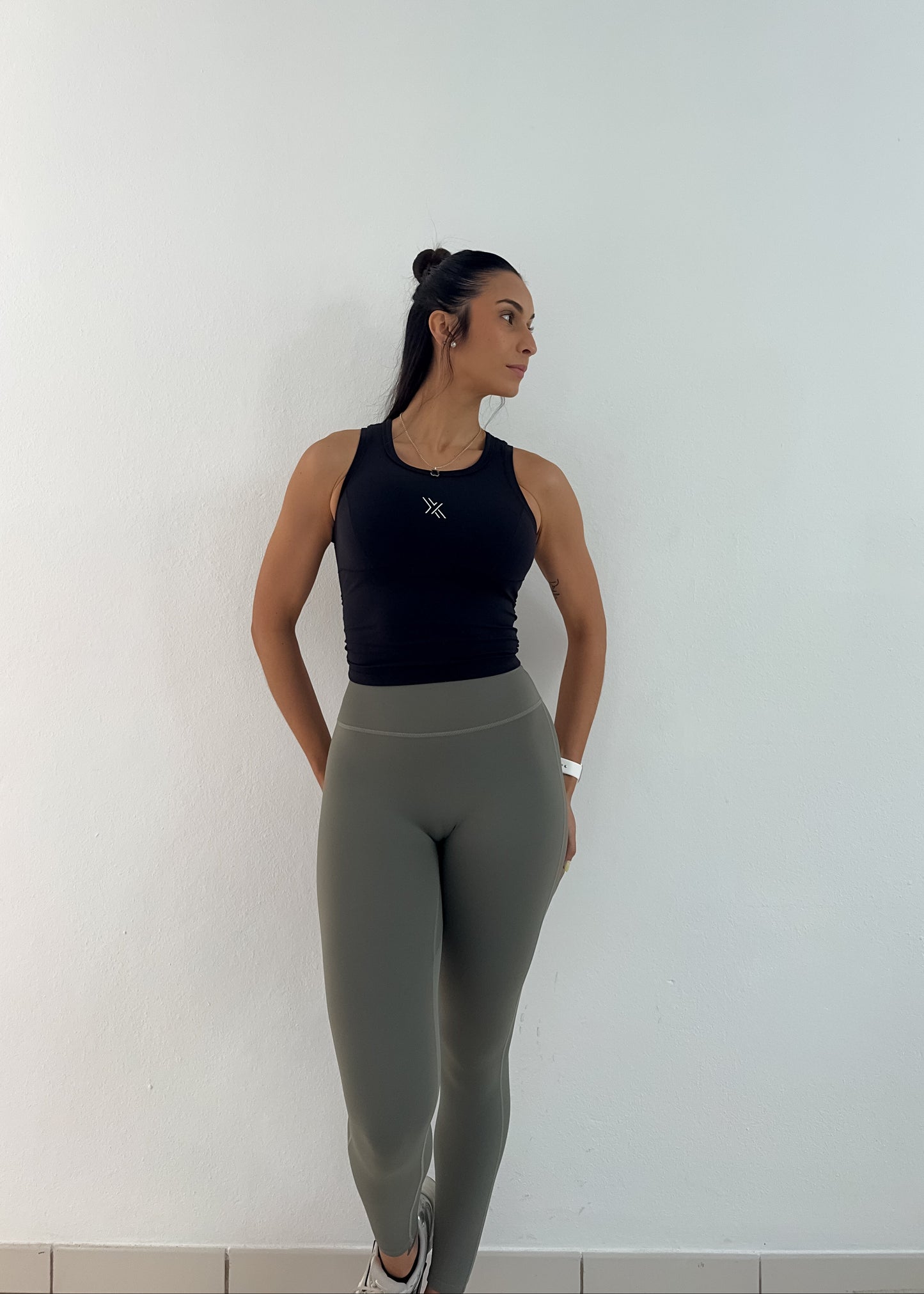 Black Essential Top